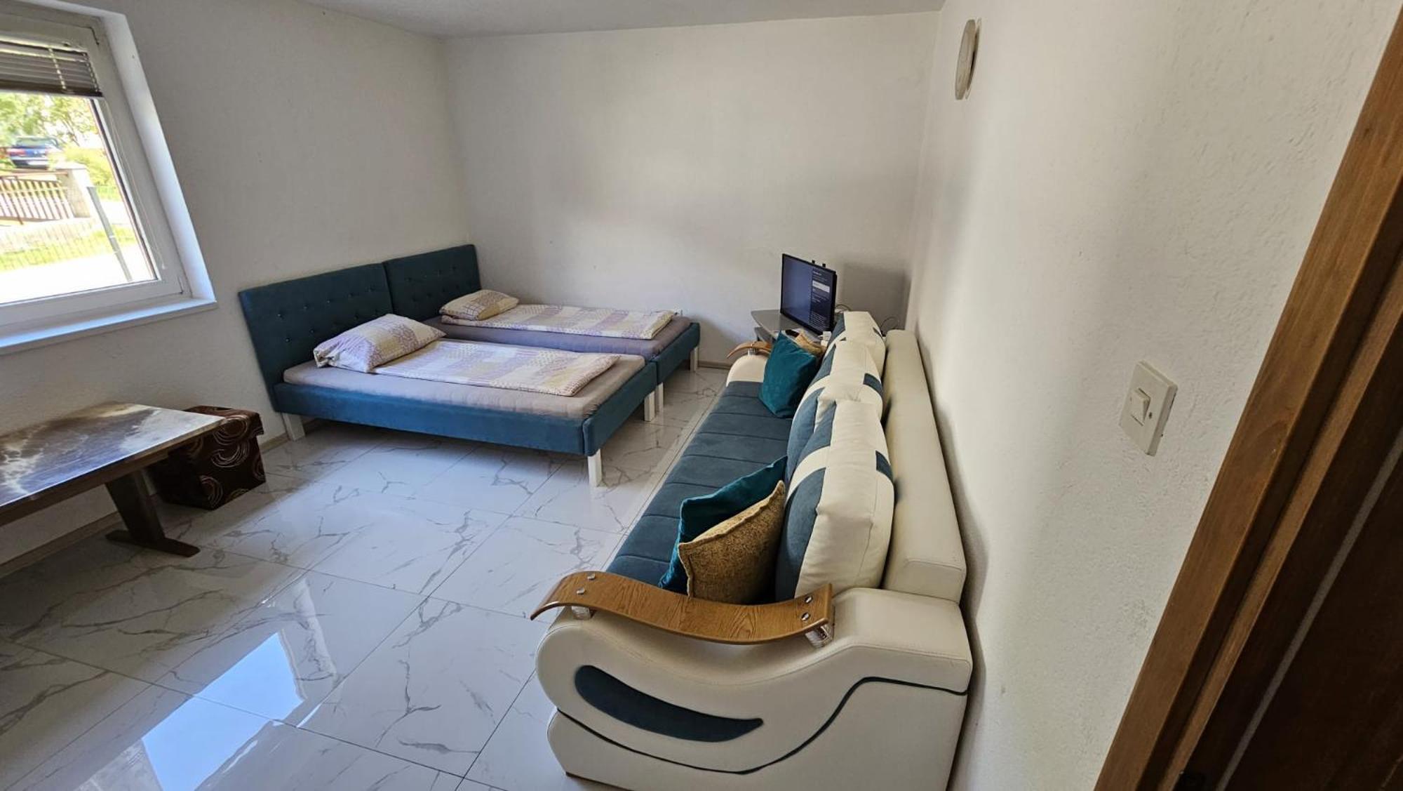Apartman Nadija 亚伊采 外观 照片