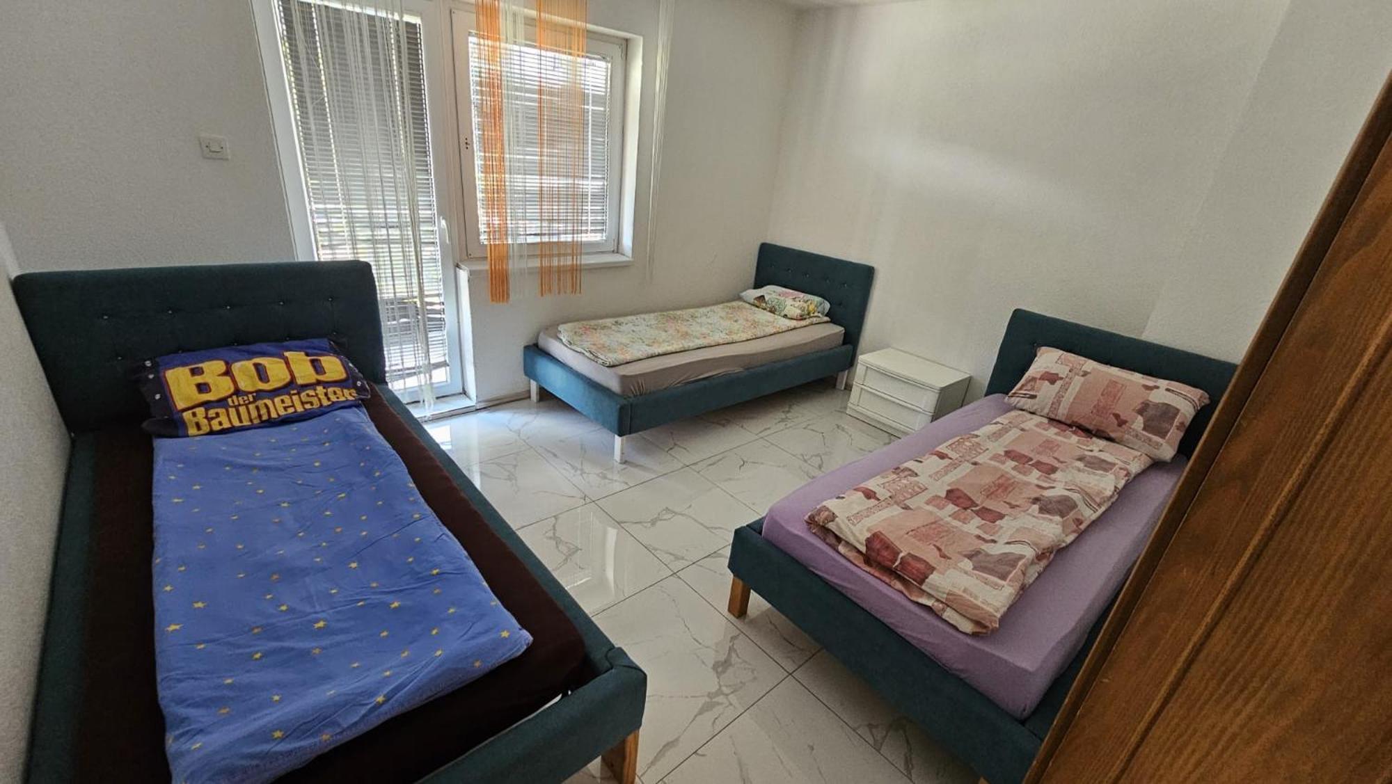 Apartman Nadija 亚伊采 外观 照片